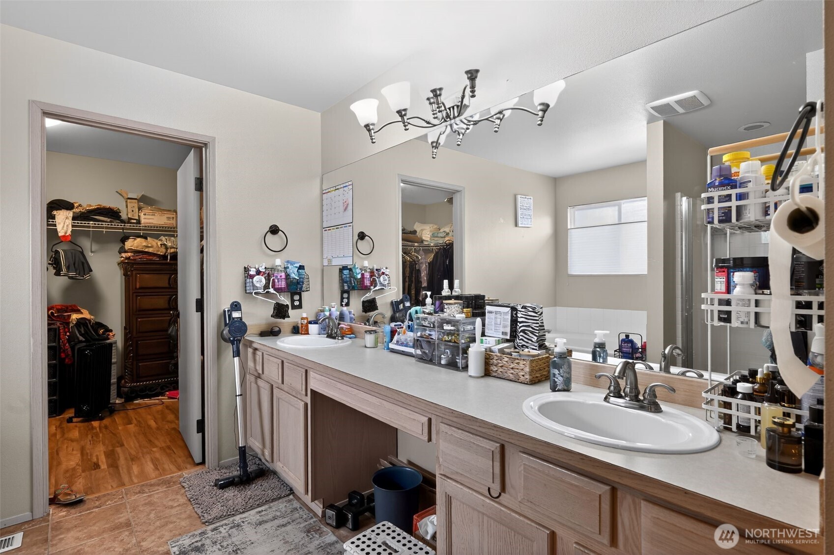 4014 45th Avenue NE, Tacoma, WA 98422