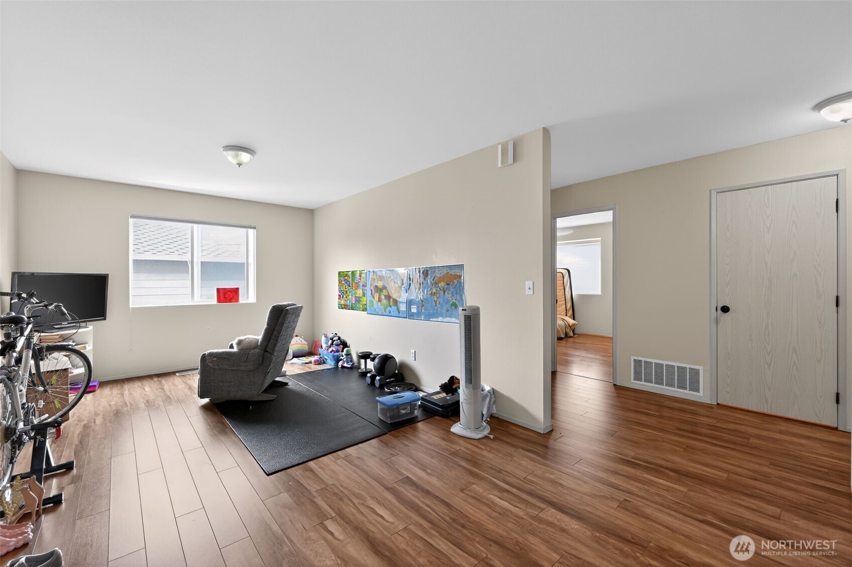 4014 45th Avenue NE, Tacoma, WA 98422