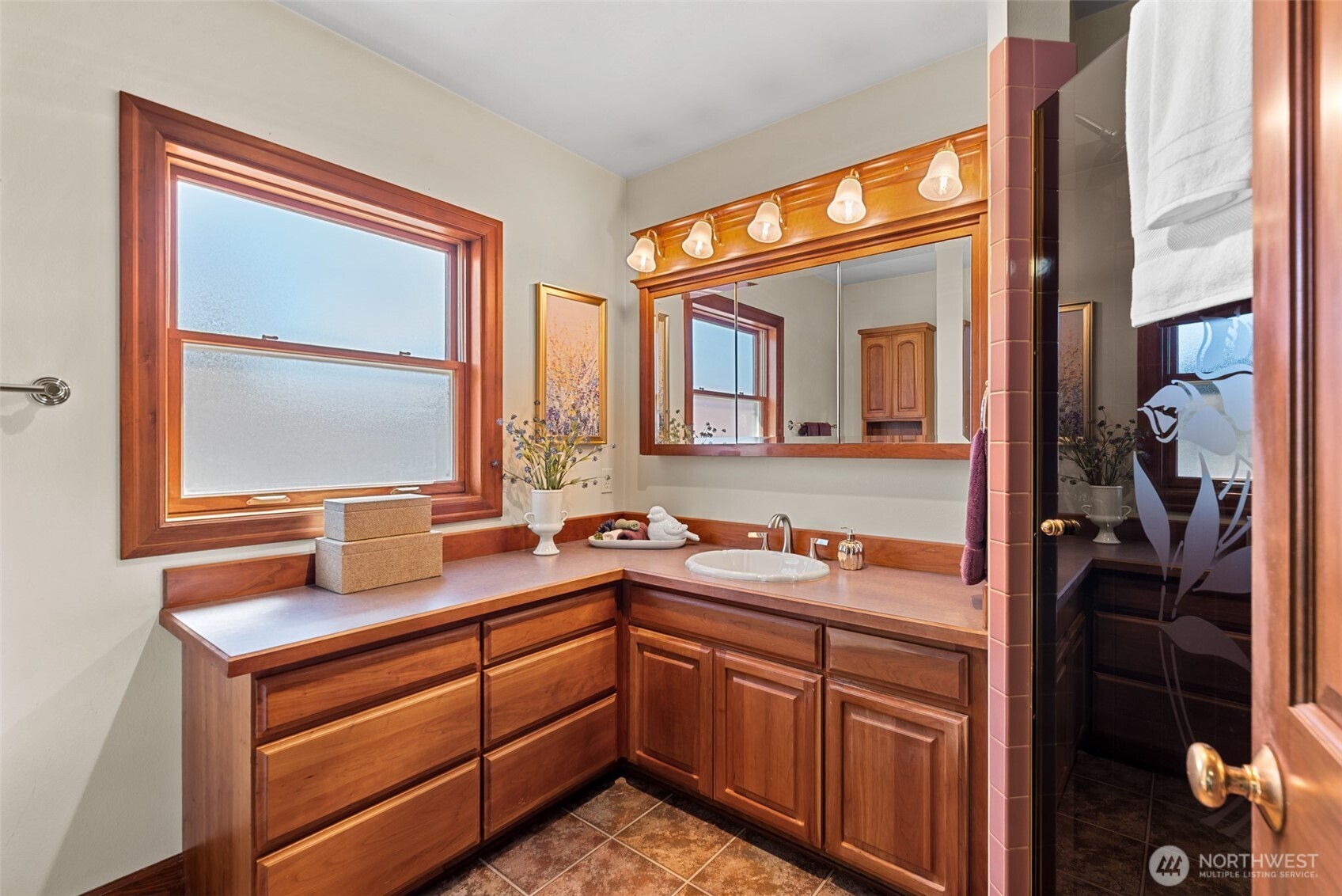 15 Furney Street , Wenatchee, WA 98801