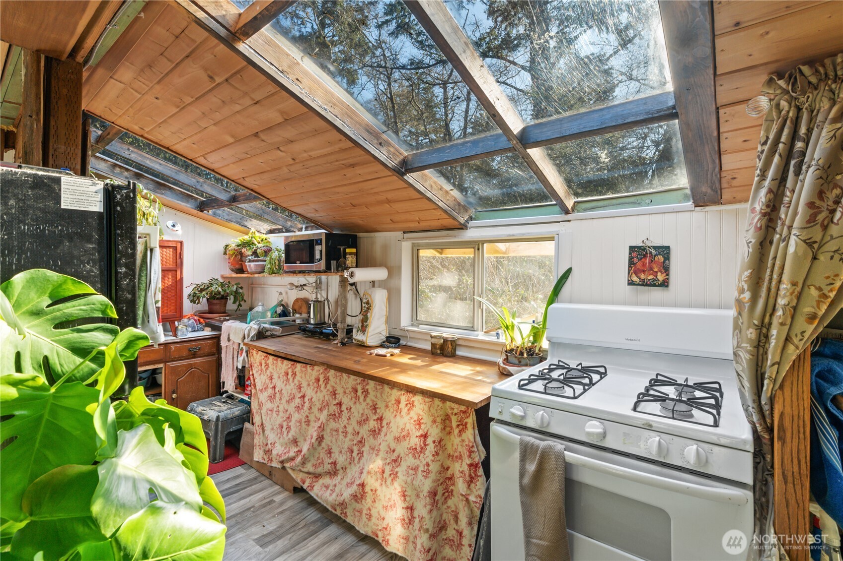 4270 Dexter Drive , Tokeland, WA 98590