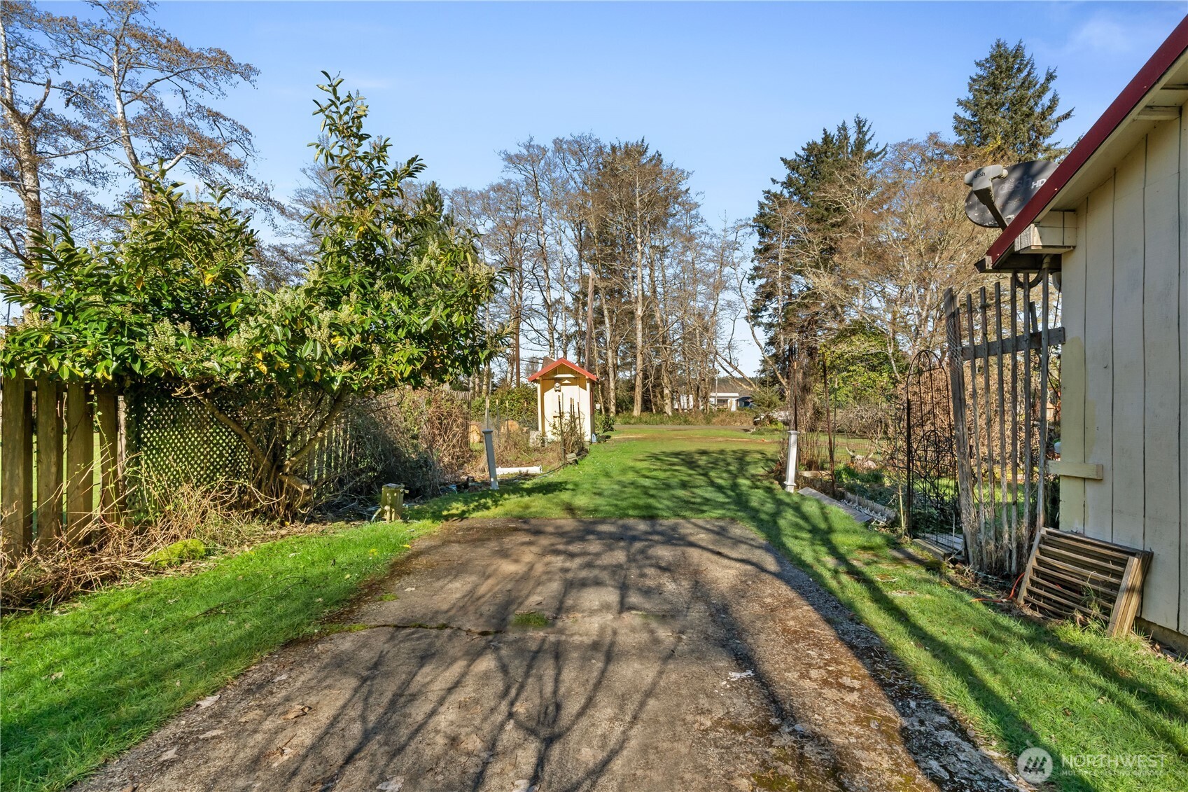 4270 Dexter Drive , Tokeland, WA 98590