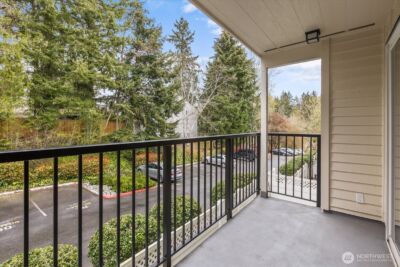 12631 NE 9th Place #C205, Bellevue, WA 98005 - Photo 14
