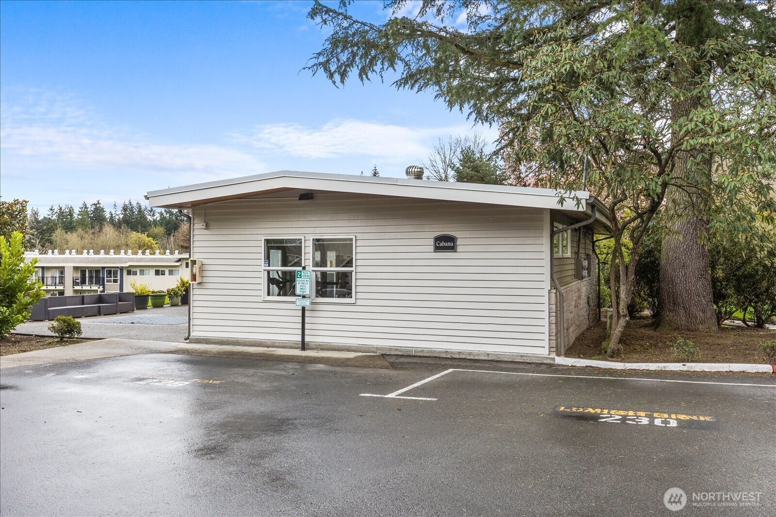 12631 NE 9th Place #C205, Bellevue, WA 98005