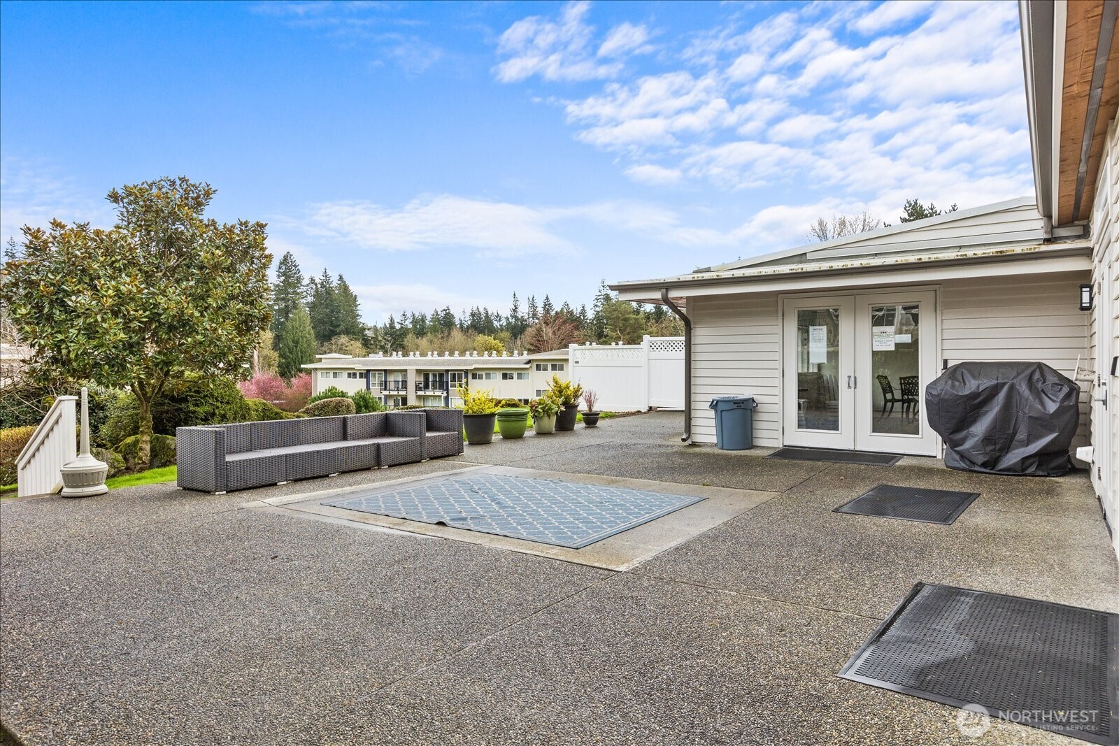 12631 NE 9th Place #C205, Bellevue, WA 98005