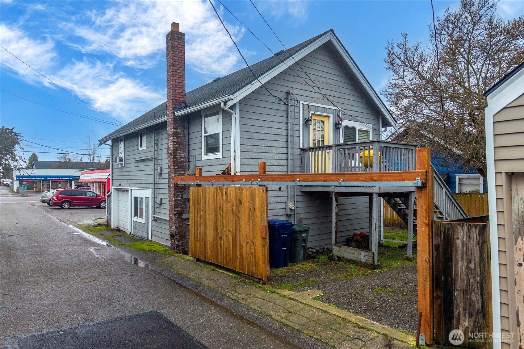 3812 S Thompson Avenue , Tacoma, WA 98418