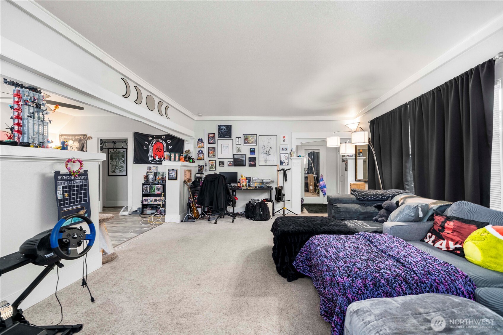 3812 S Thompson Avenue , Tacoma, WA 98418