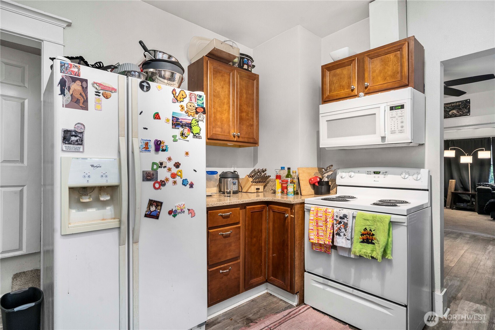 3812 S Thompson Avenue , Tacoma, WA 98418