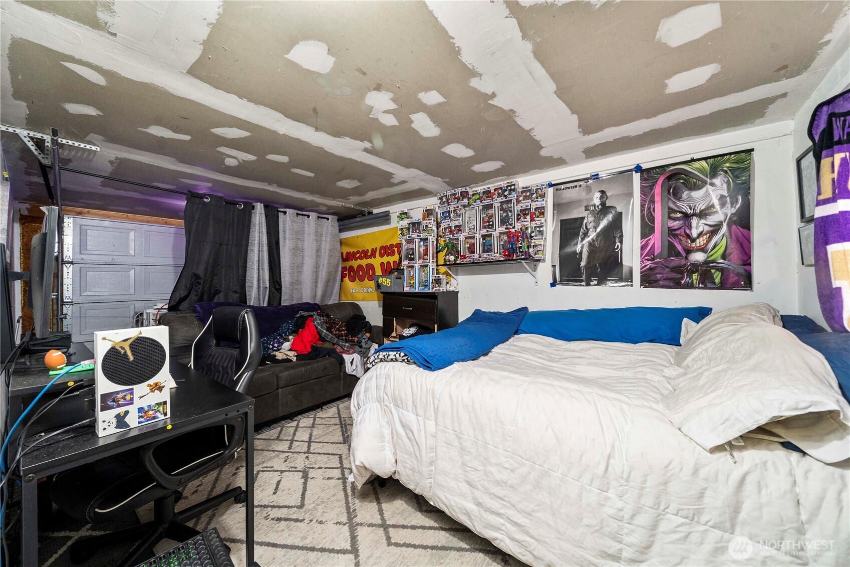 3812 S Thompson Avenue , Tacoma, WA 98418