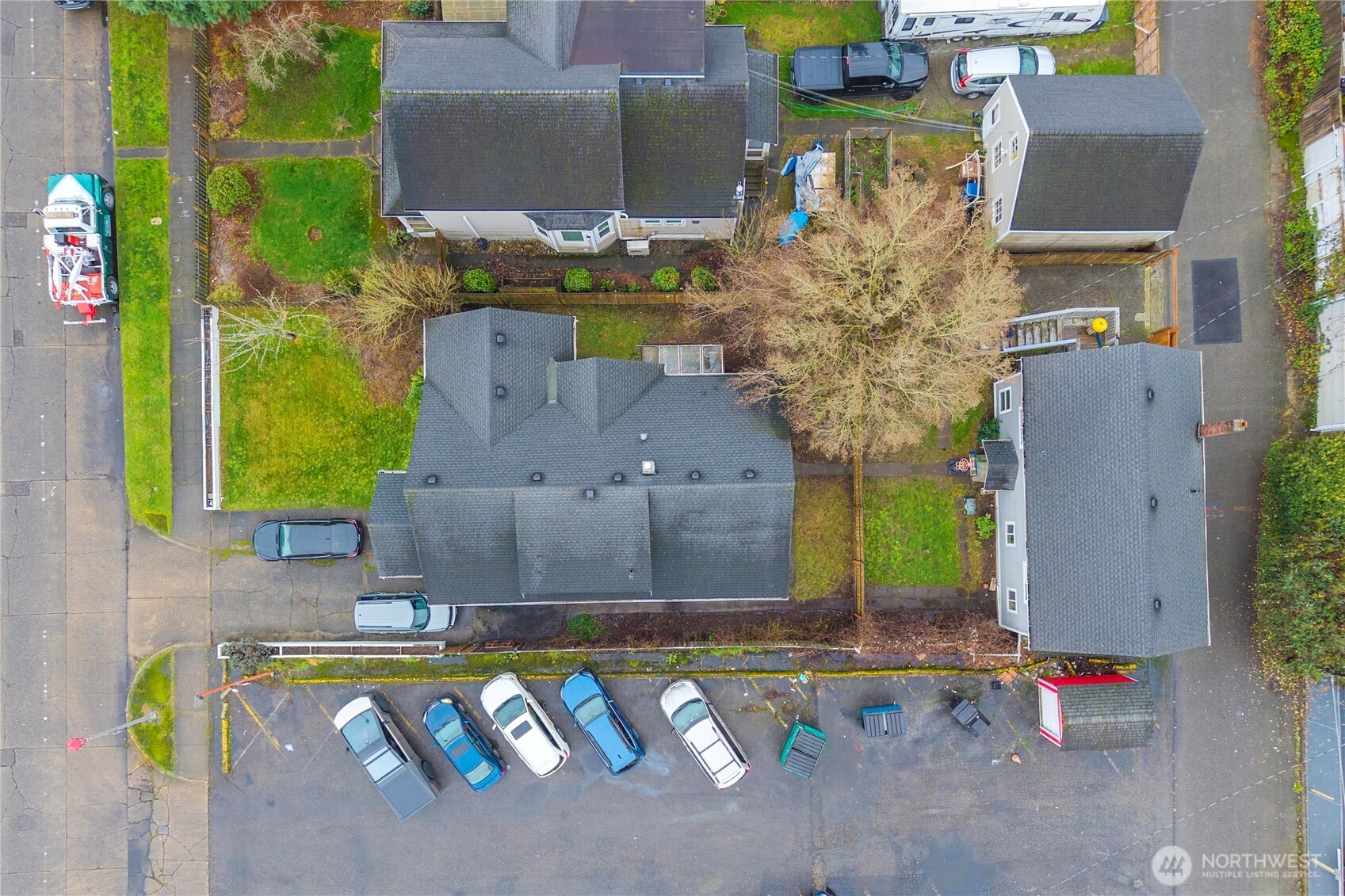 3812 S Thompson Avenue , Tacoma, WA 98418