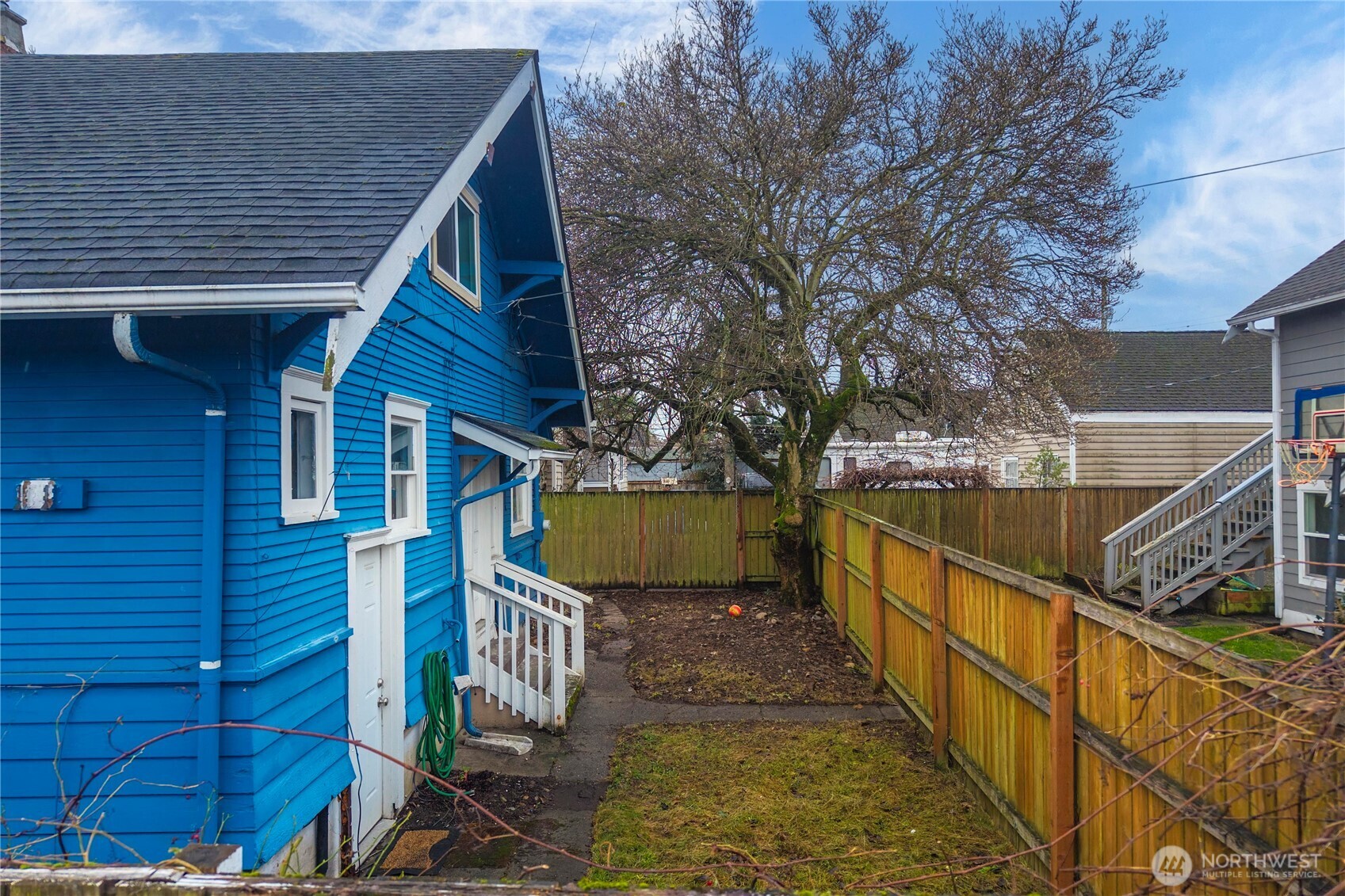 3812 S Thompson Avenue , Tacoma, WA 98418