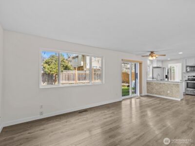 21234 SE 280th Street , Maple Valley, WA 98038 - Photo 17