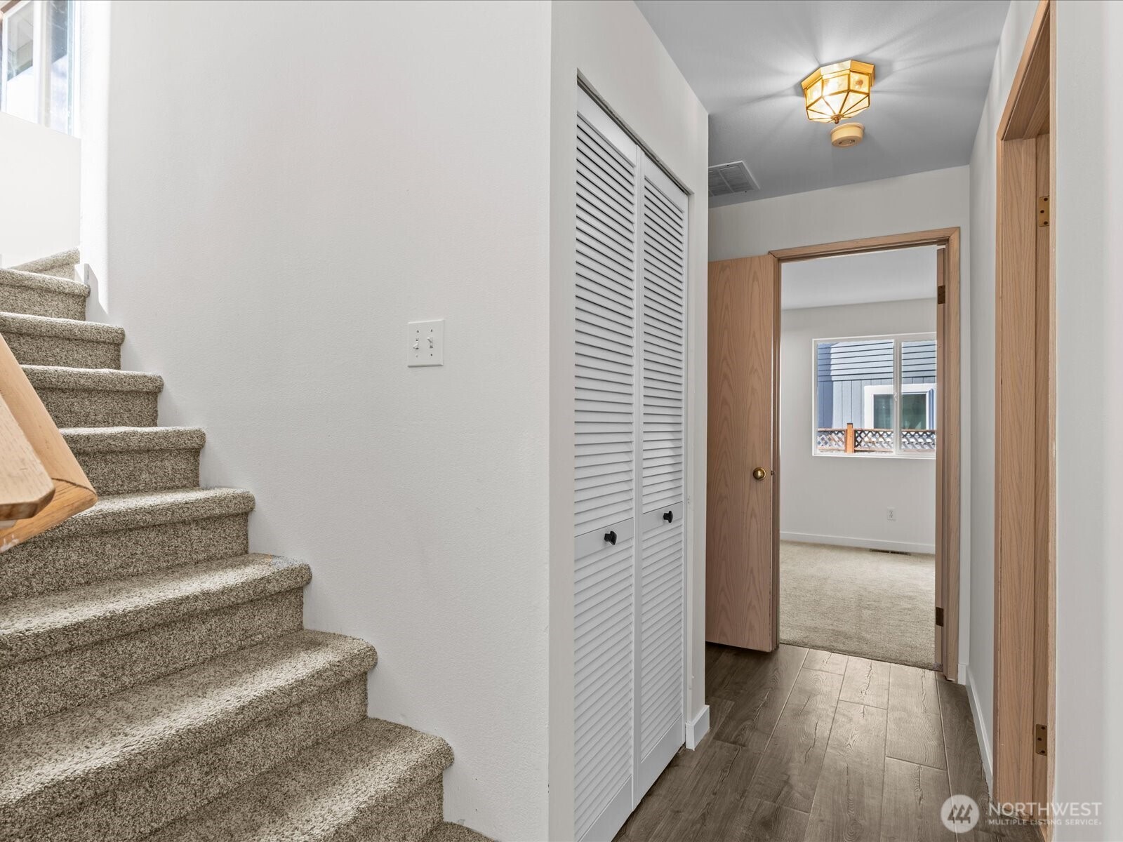 21234 SE 280th Street , Maple Valley, WA 98038