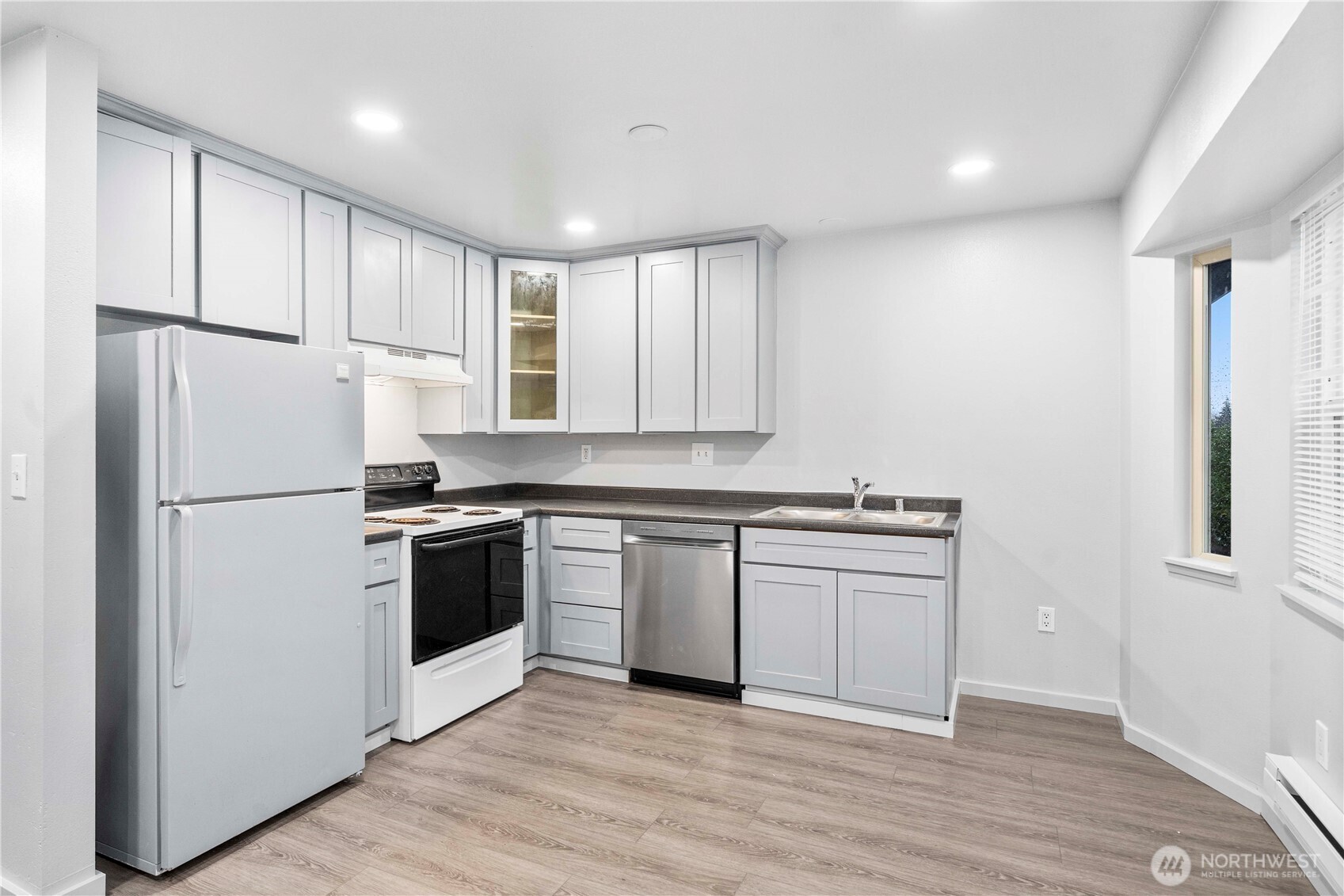 3321 S Asotin Street , Tacoma, WA 98418