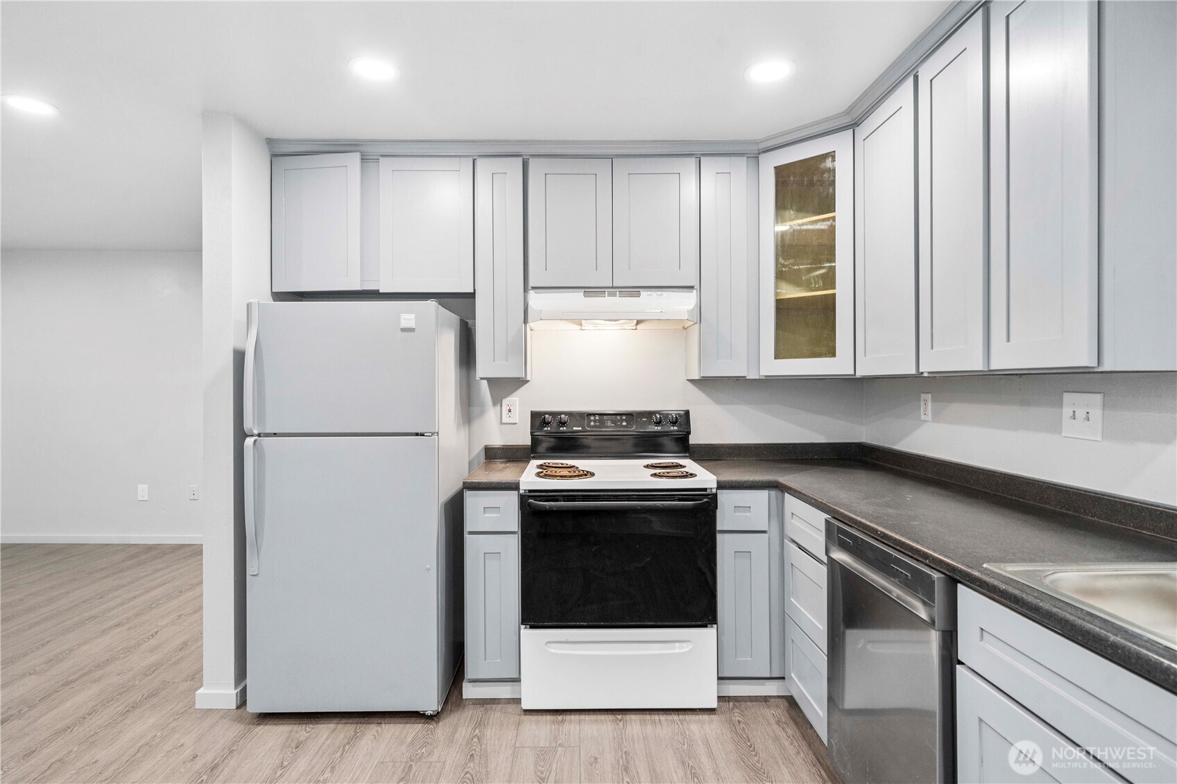 3321 S Asotin Street , Tacoma, WA 98418