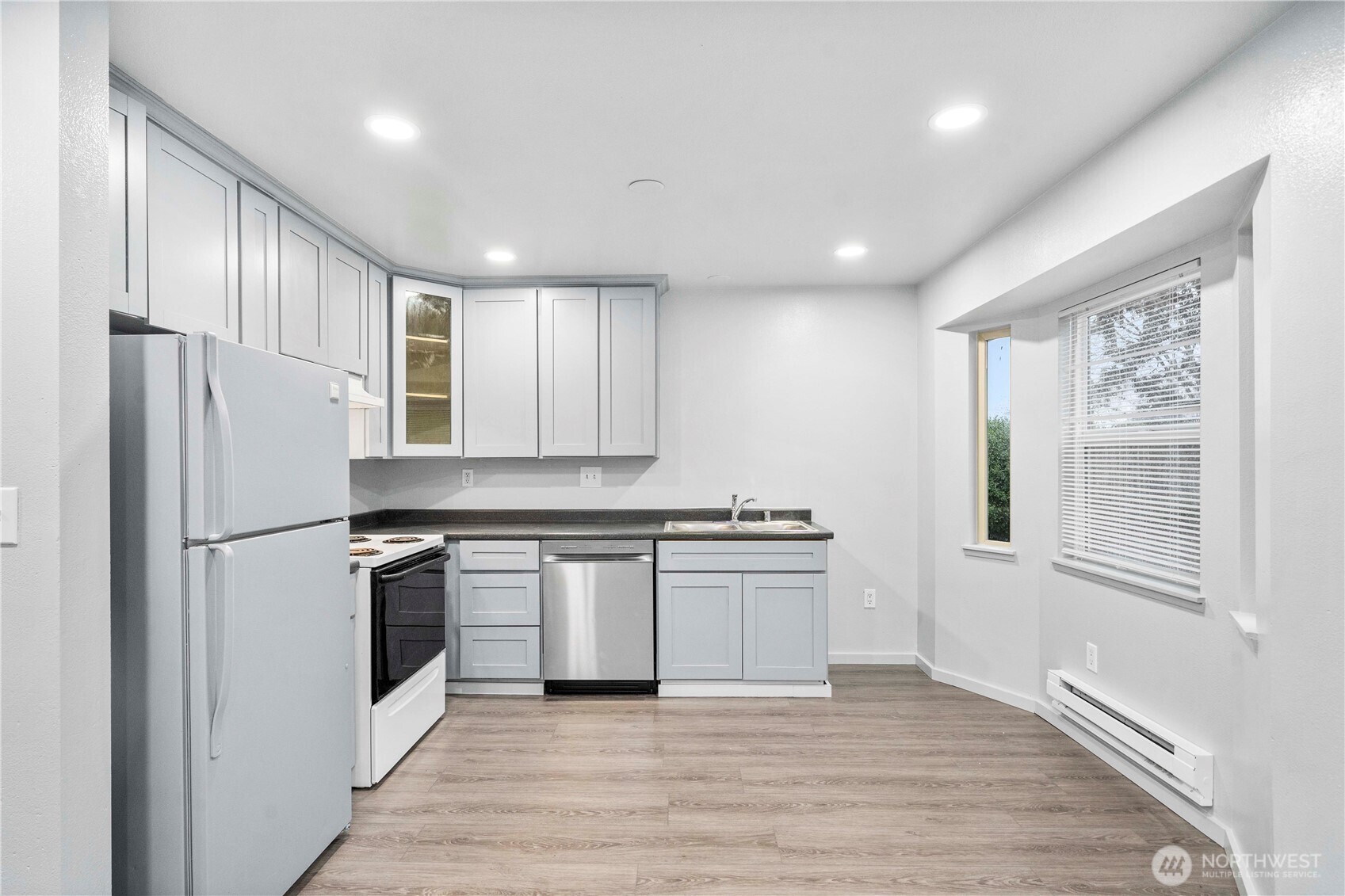 3321 S Asotin Street , Tacoma, WA 98418