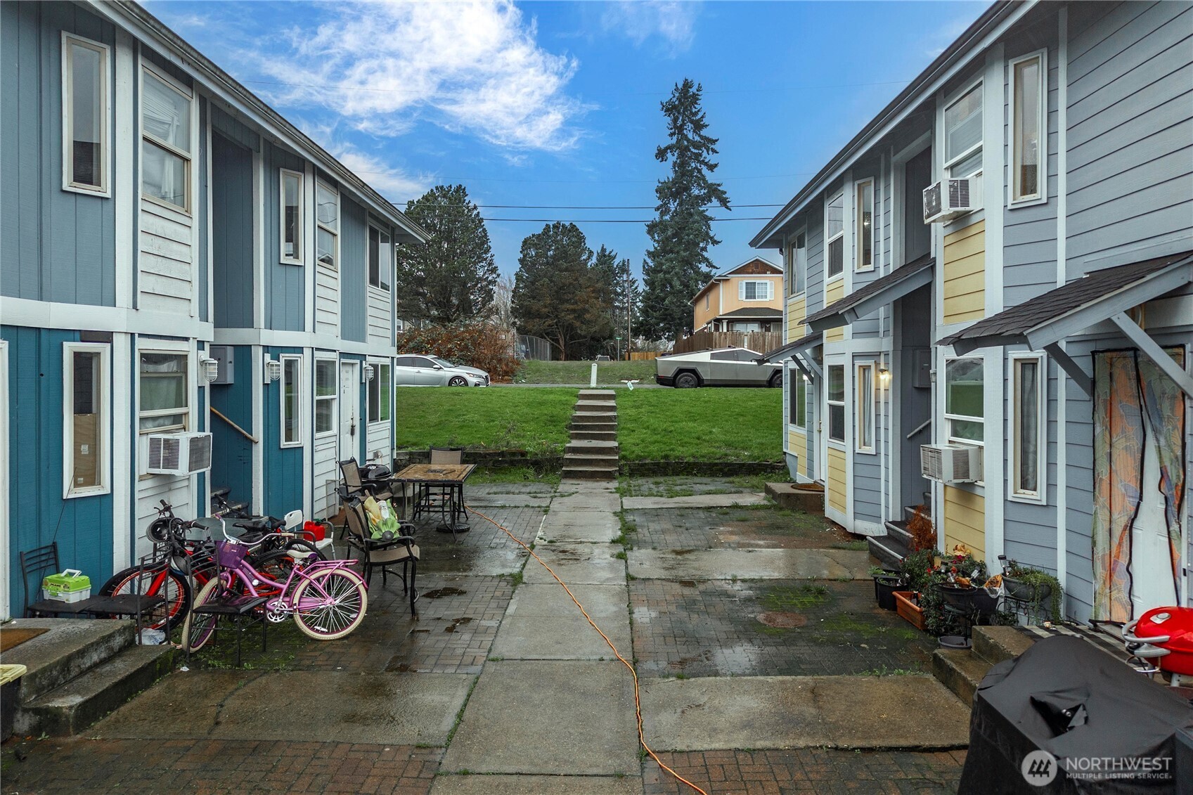 3321 S Asotin Street , Tacoma, WA 98418