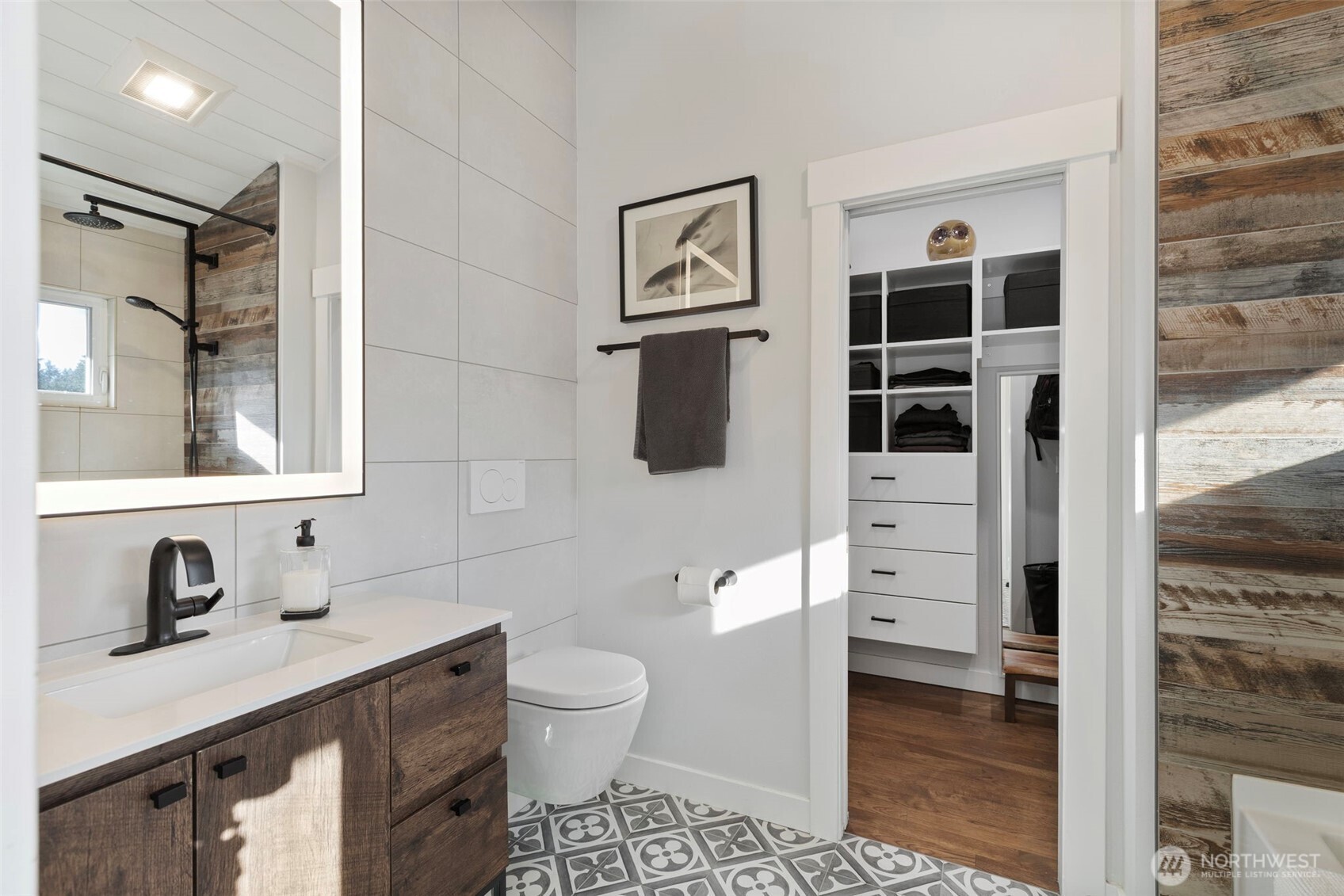 5190 NW Eldorado Boulevard , Bremerton, WA 98312