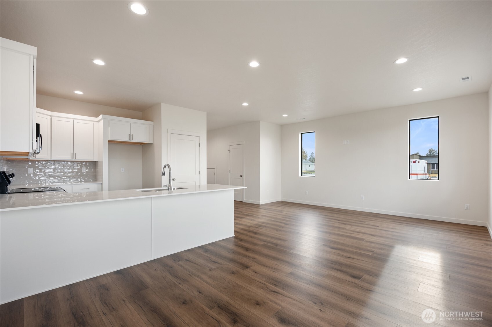 601 Dorsing Street #E25, Moses Lake, WA 98837