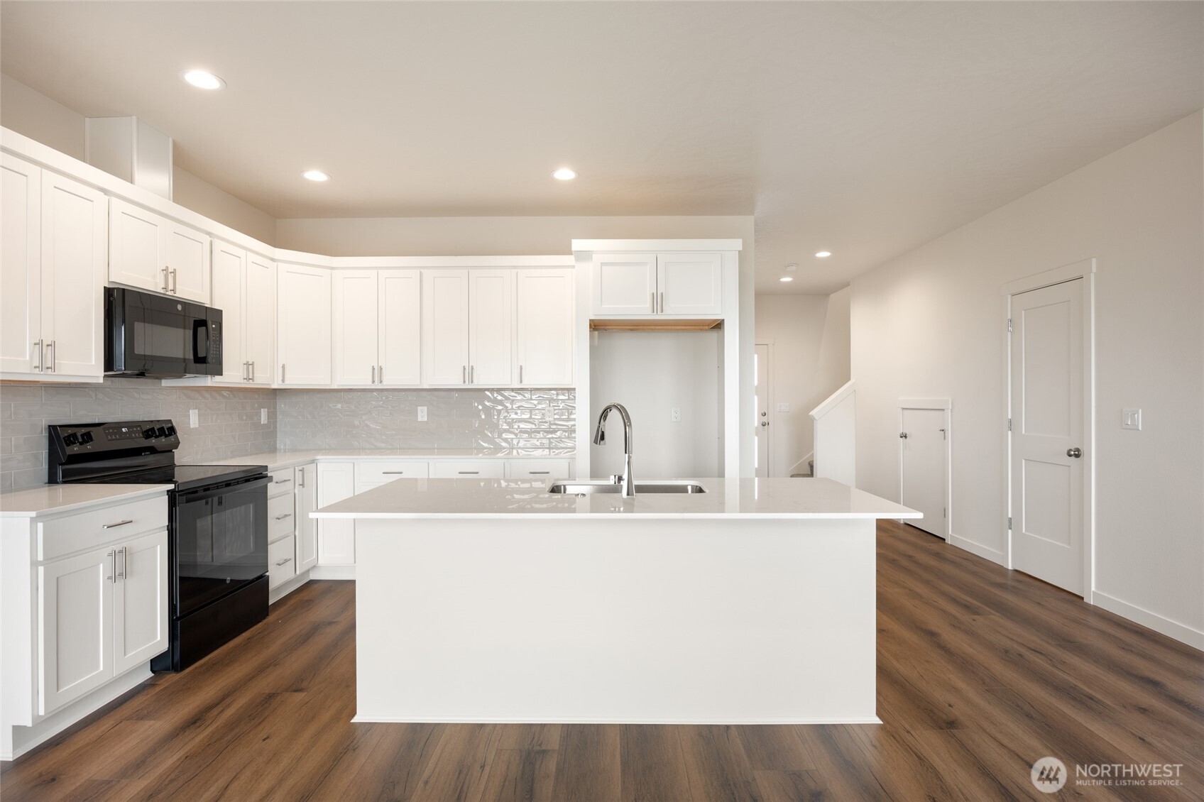 601 Dorsing Street #E26, Moses Lake, WA 98837