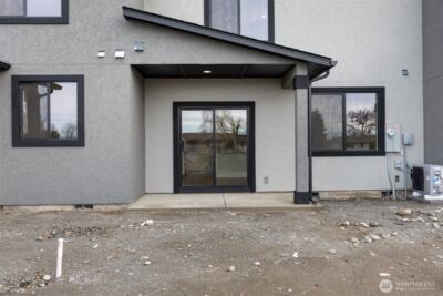 601 Dorsing Street #E26, Moses Lake, WA 98837 - Photo 5