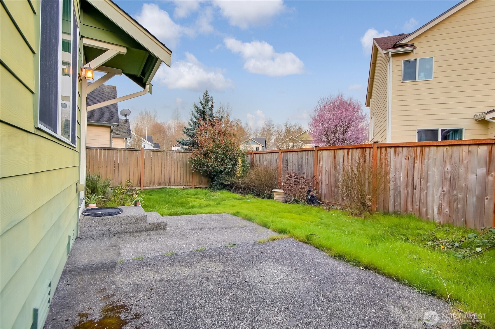 4036 Tribute Avenue E, Fife, WA 98424