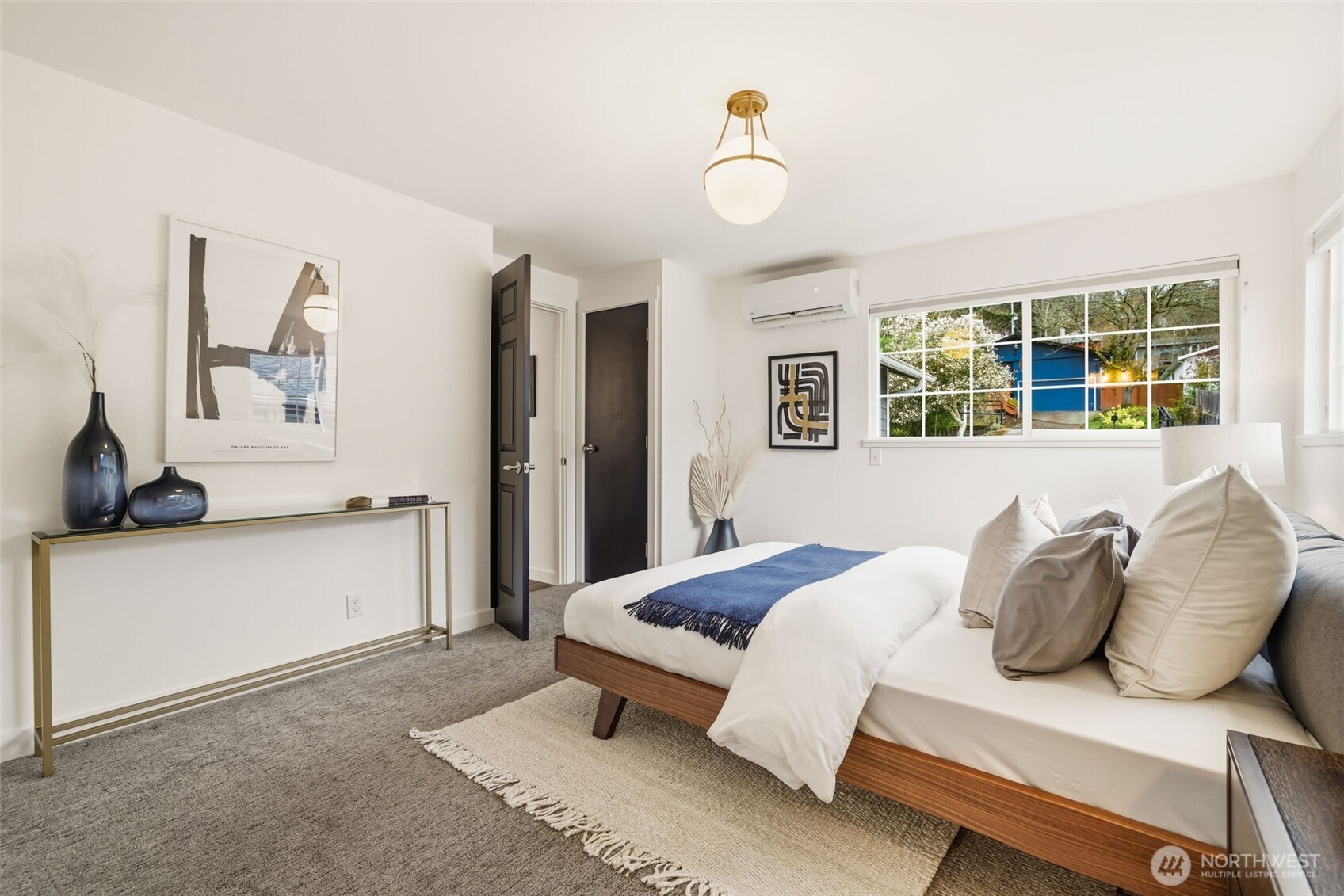 5416 30th Avenue SW, Seattle, WA 98126