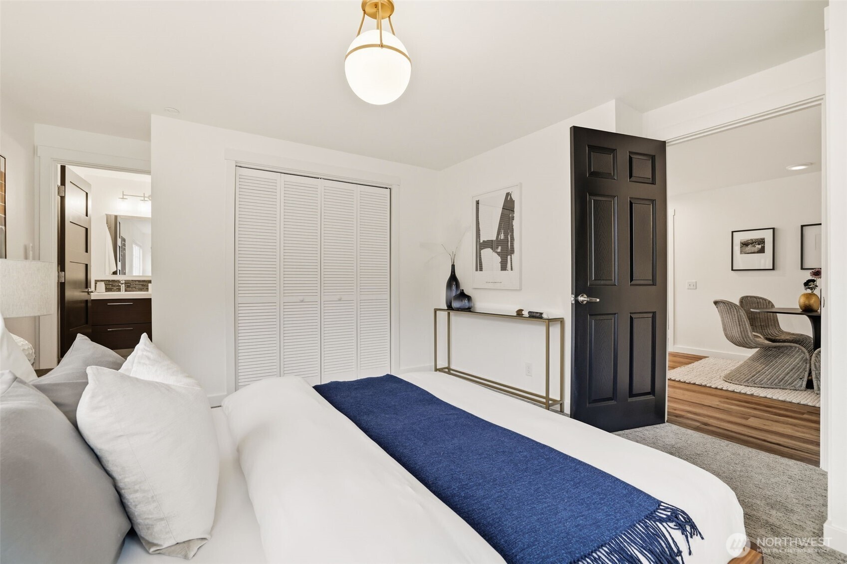 5416 30th Avenue SW, Seattle, WA 98126