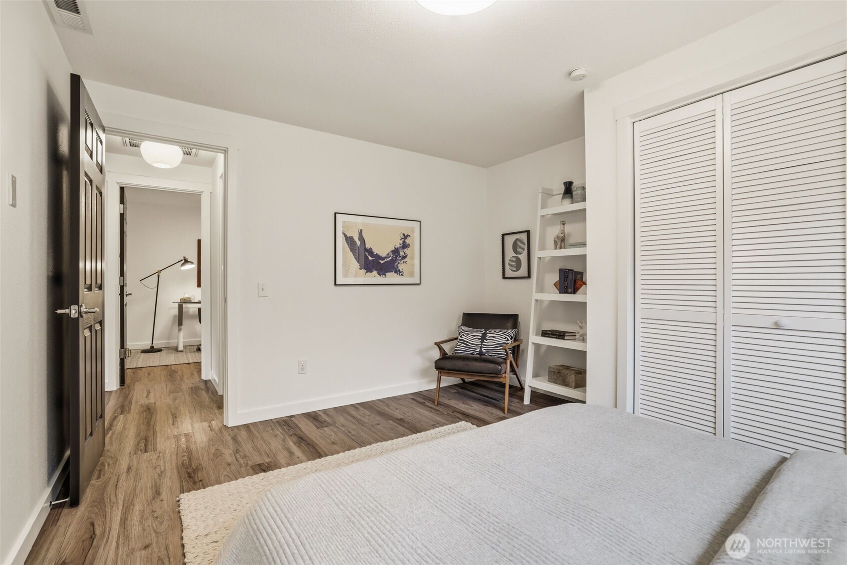 5416 30th Avenue SW, Seattle, WA 98126