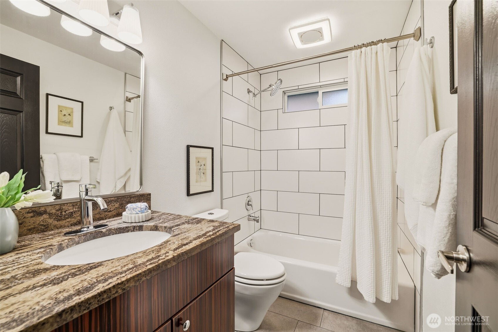 5416 30th Avenue SW, Seattle, WA 98126