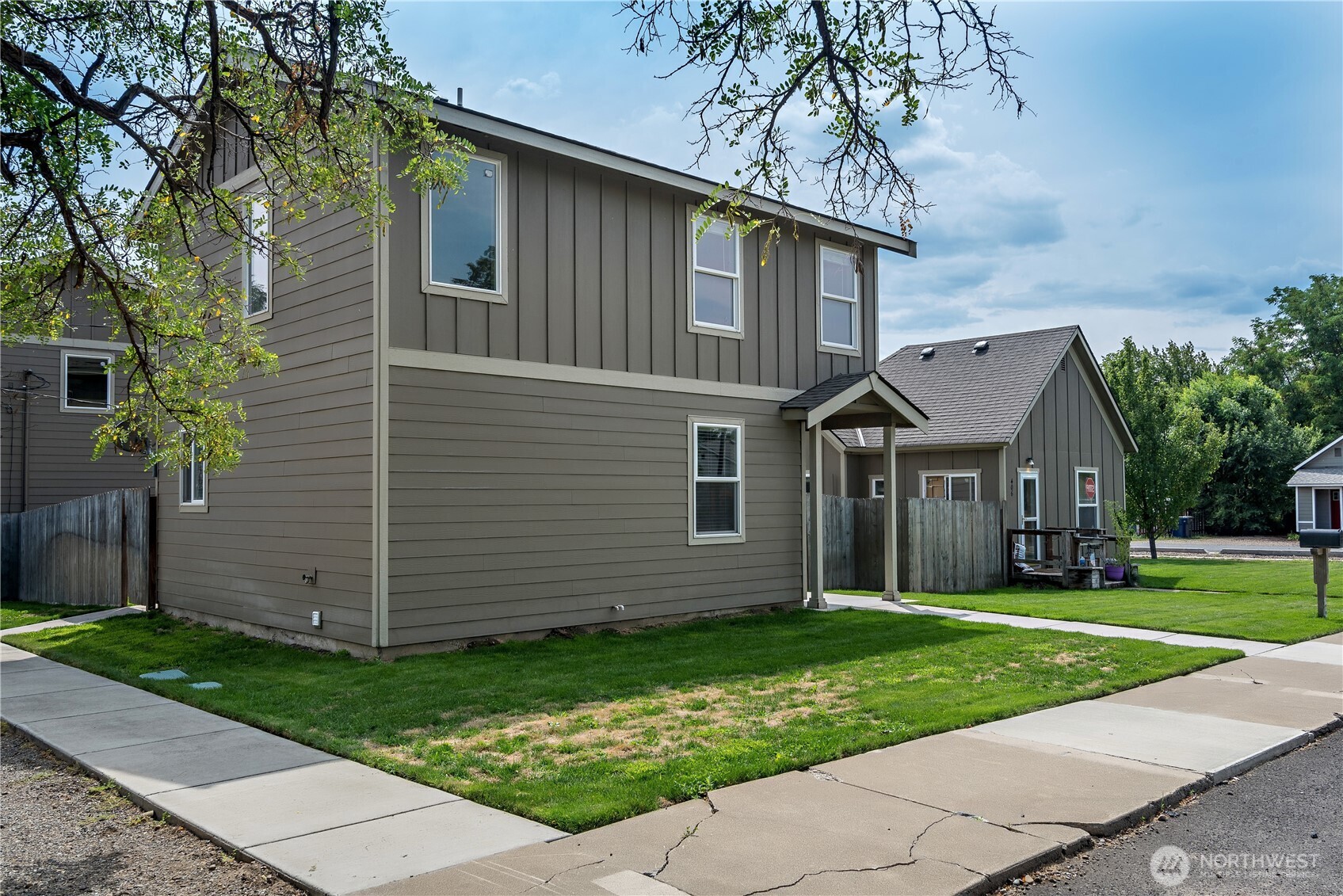 404 W 7th Avenue , Ellensburg, WA 98926