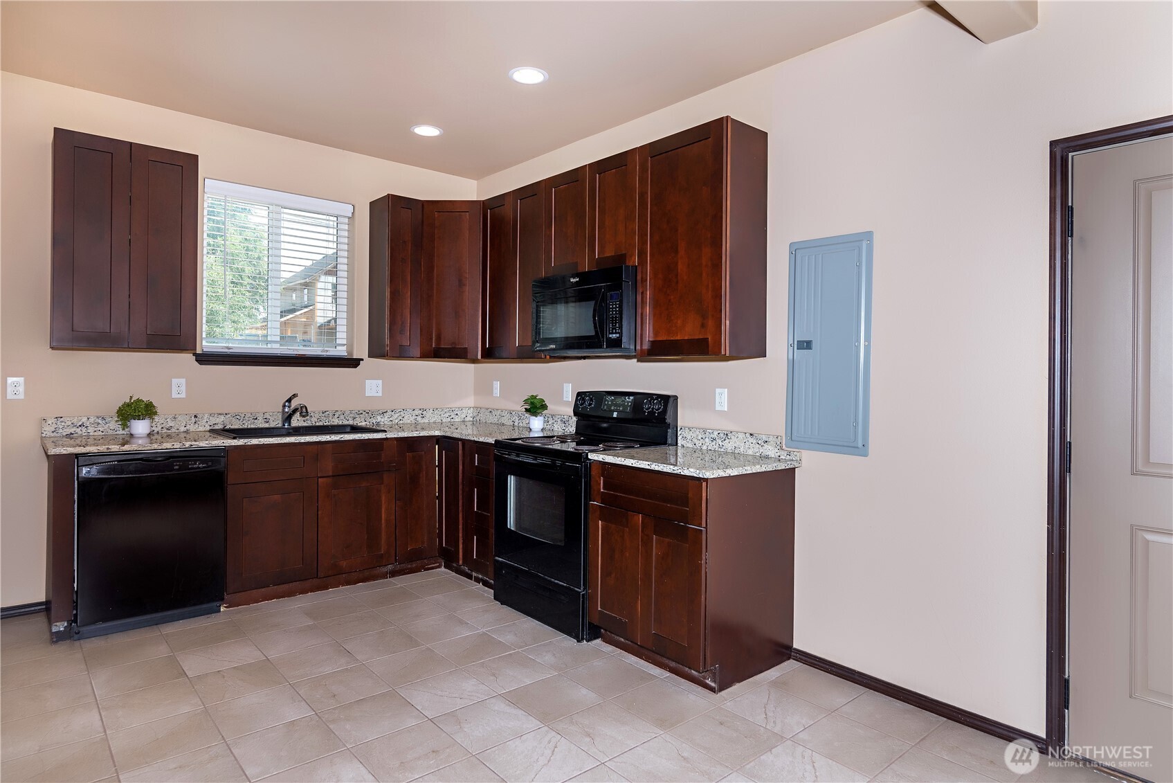 404 W 7th Avenue , Ellensburg, WA 98926