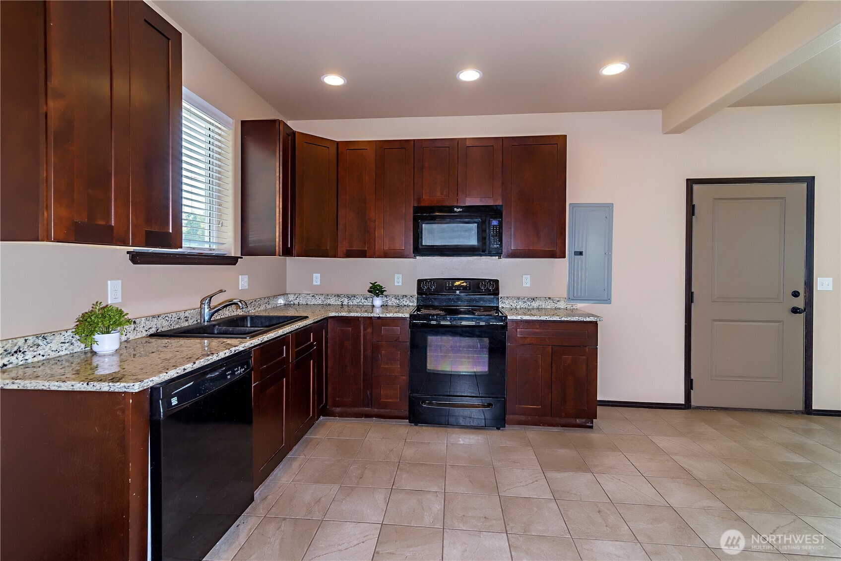 404 W 7th Avenue , Ellensburg, WA 98926