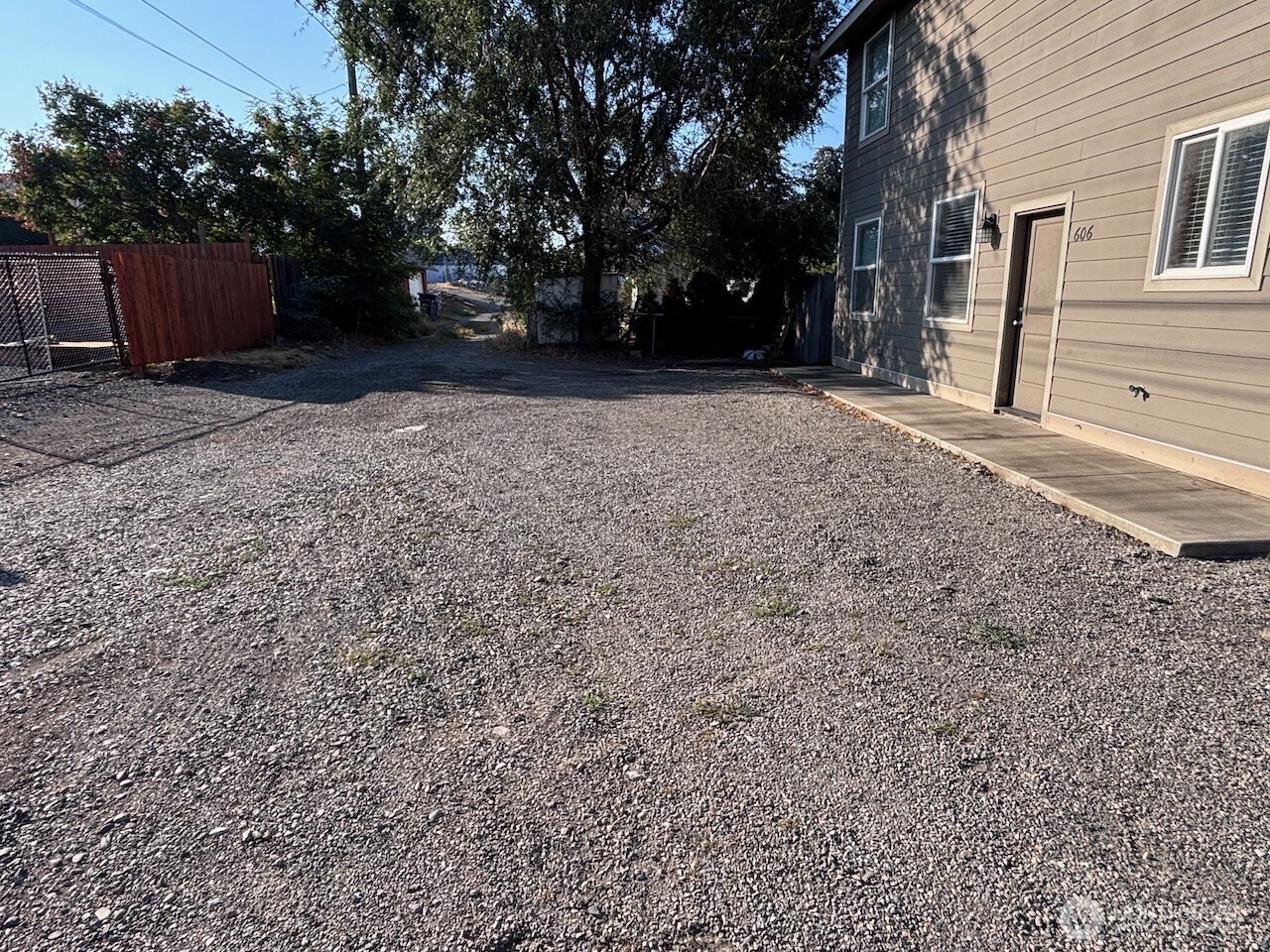 606 N Nanum Street , Ellensburg, WA 98926