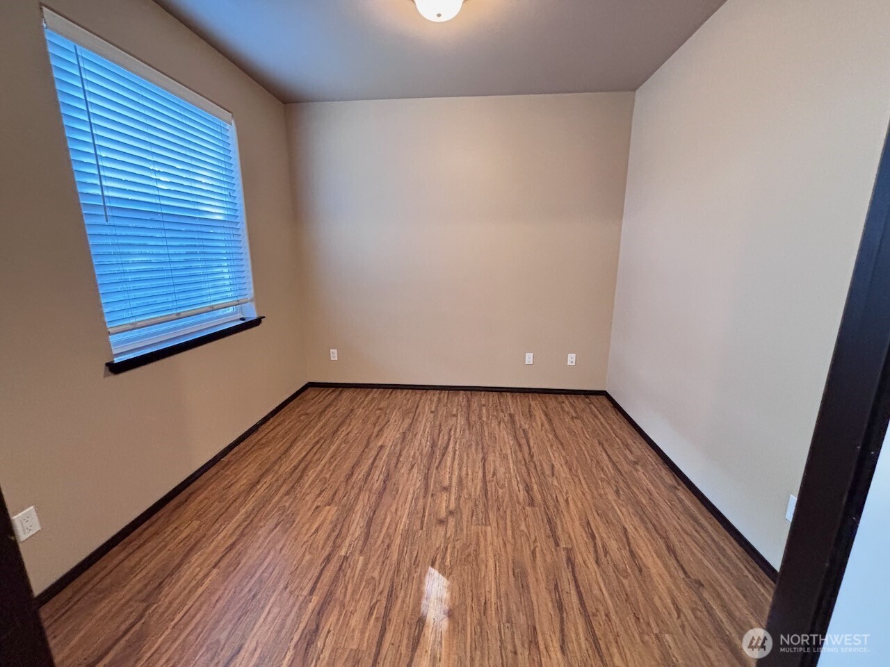 606 N Nanum Street , Ellensburg, WA 98926