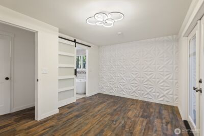 8801 NE 140th Place , Kirkland, WA 98034 - Photo 11