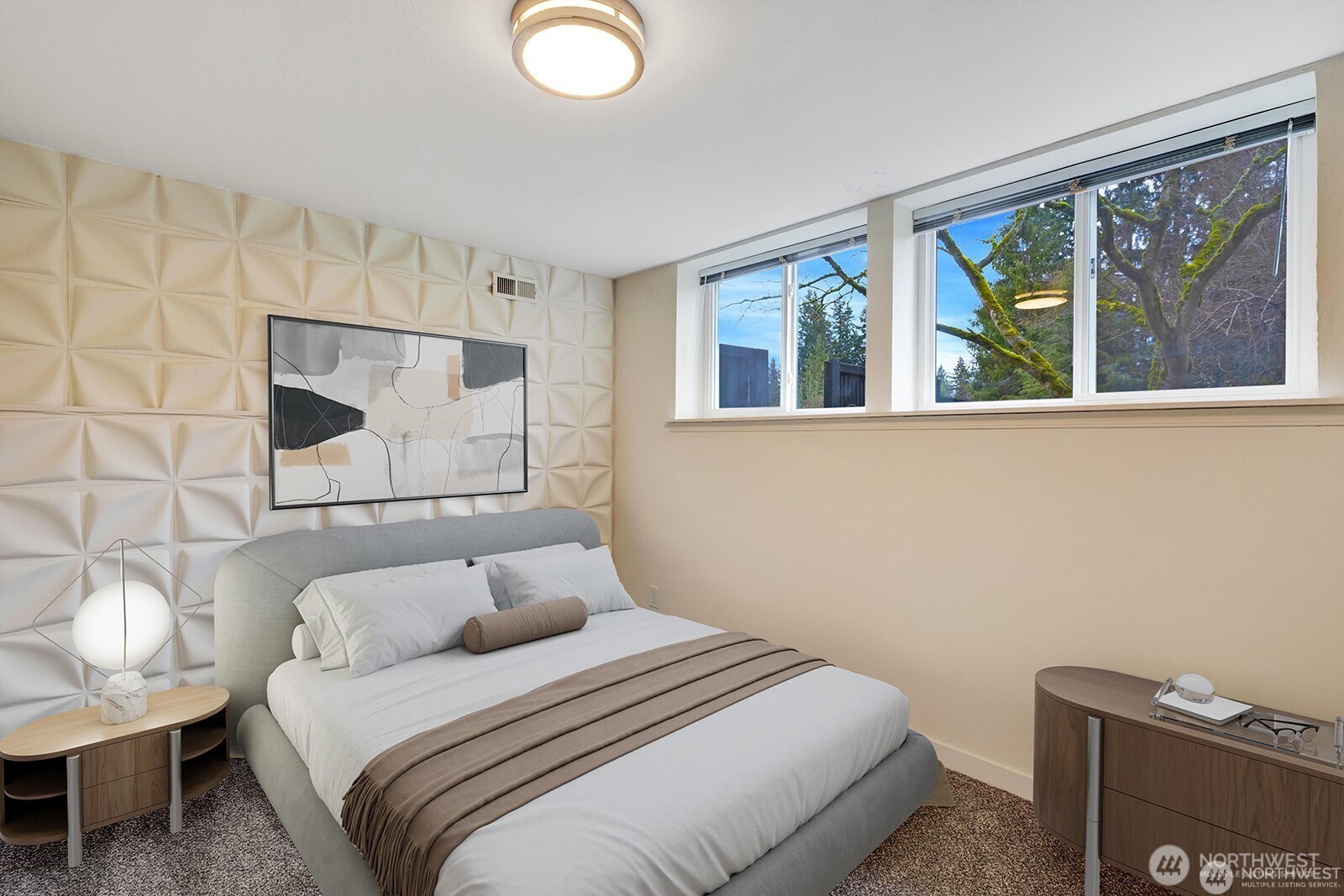 8801 NE 140th Place , Kirkland, WA 98034