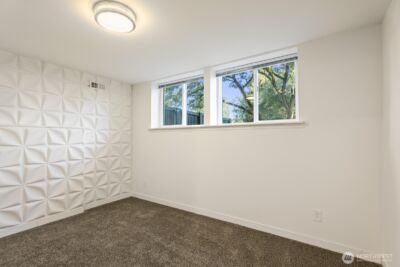 8801 NE 140th Place , Kirkland, WA 98034 - Photo 17