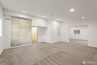 8801 NE 140th Place , Kirkland, WA 98034 - Photo 22