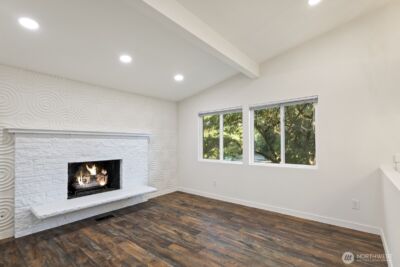 8801 NE 140th Place , Kirkland, WA 98034 - Photo 5