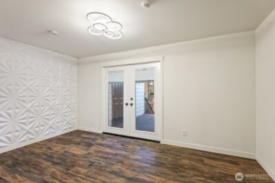 8801 NE 140th Place , Kirkland, WA 98034 - Photo 9