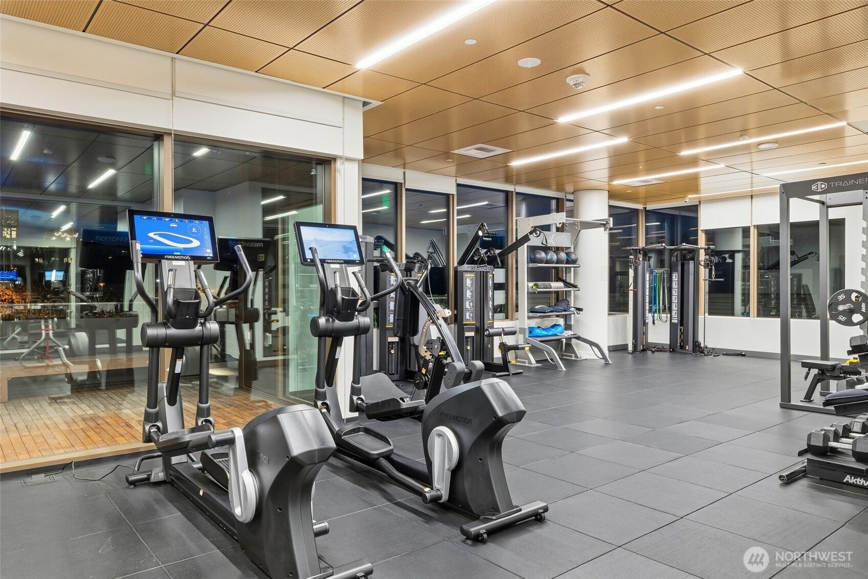 10232 NE 10th Street #1607, Bellevue, WA 98004