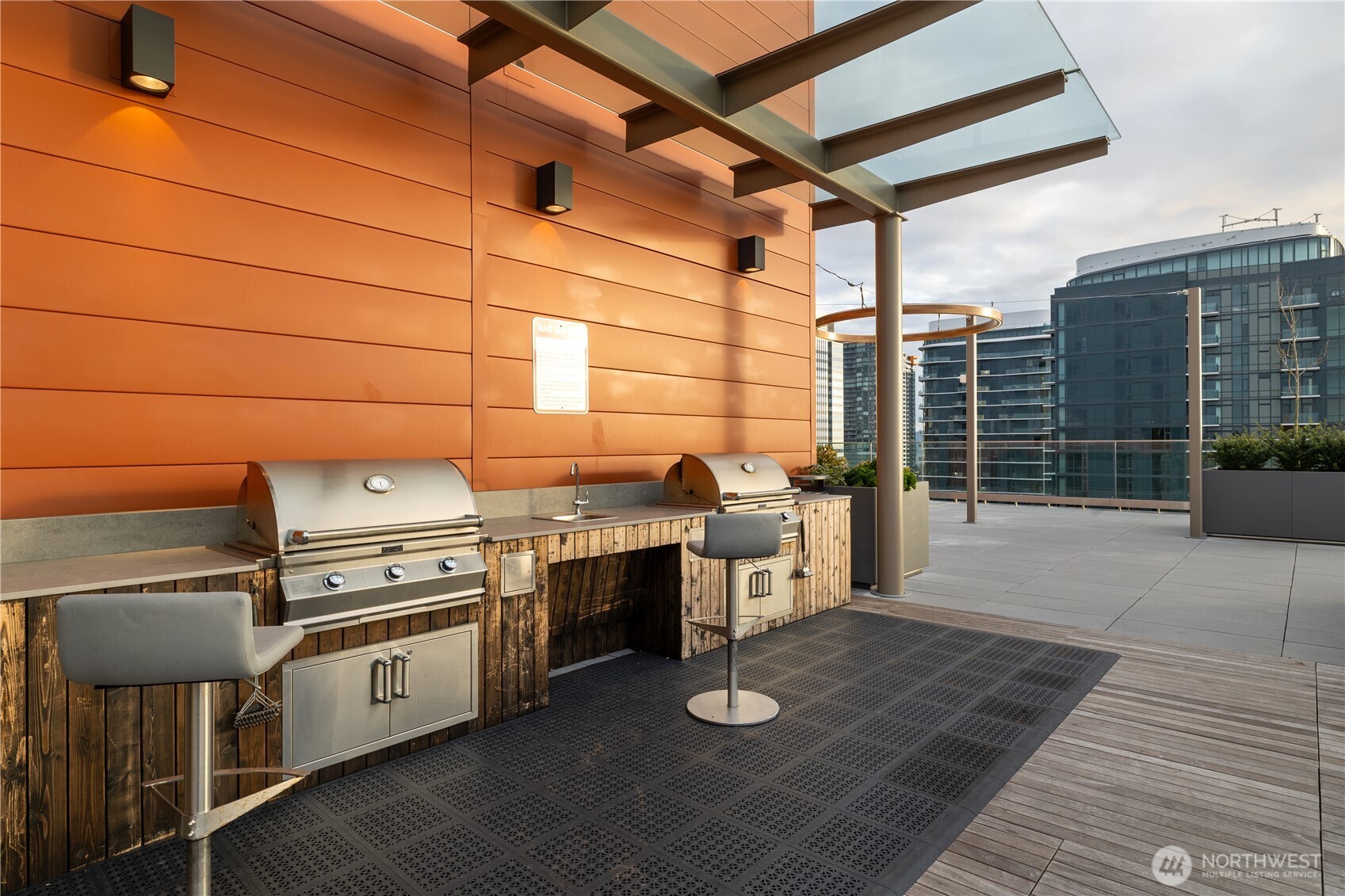 10232 NE 10th Street #1607, Bellevue, WA 98004