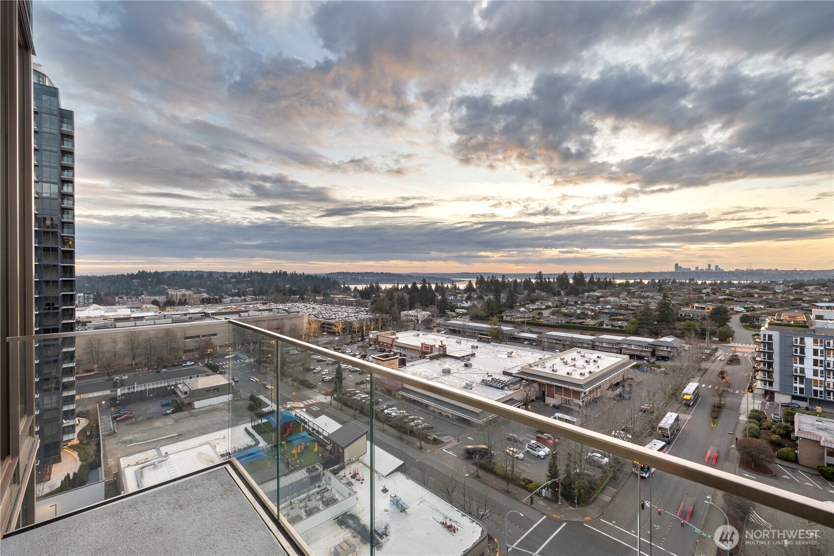 10232 NE 10th Street #1607, Bellevue, WA 98004