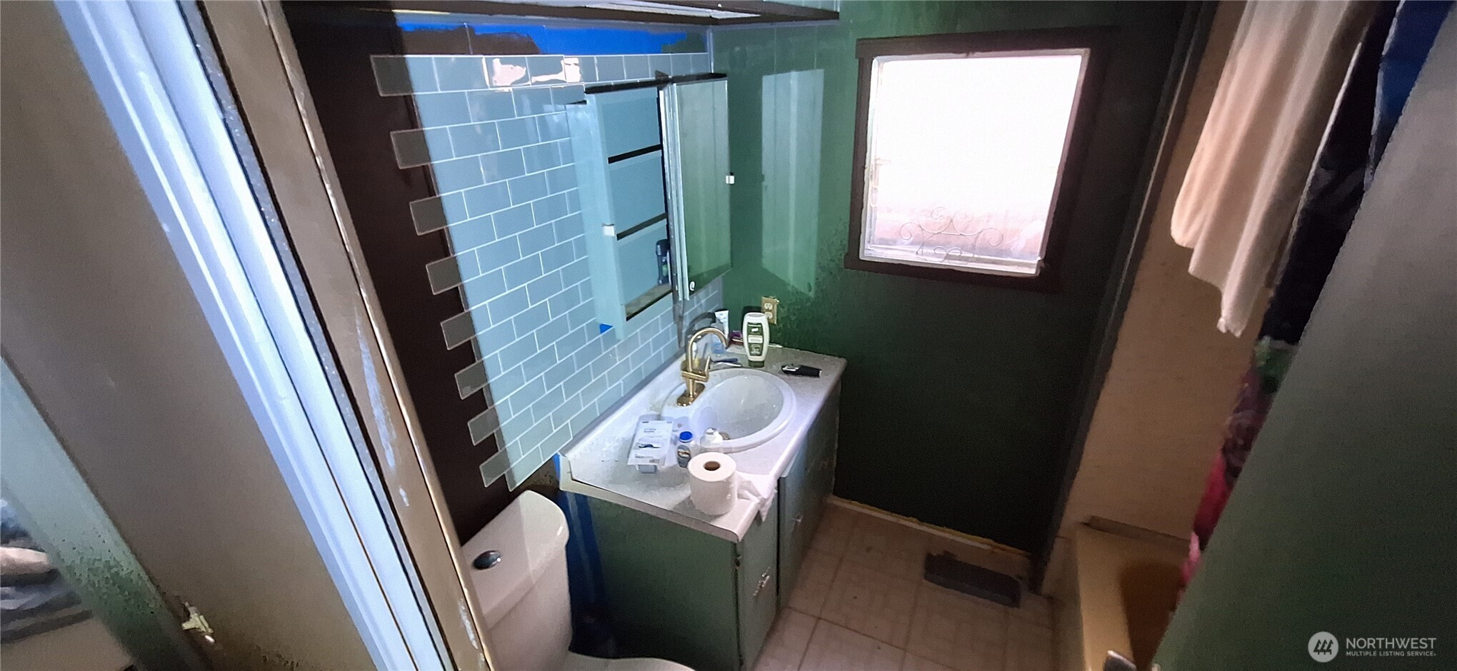 1586 King Road , Winlock, WA 98596