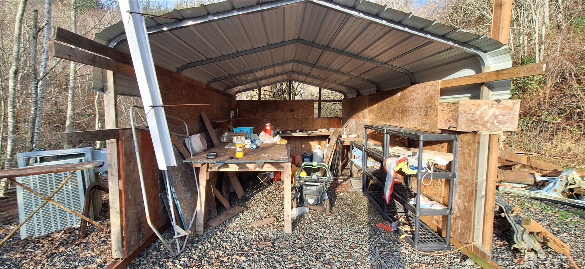 1586 King Road , Winlock, WA 98596