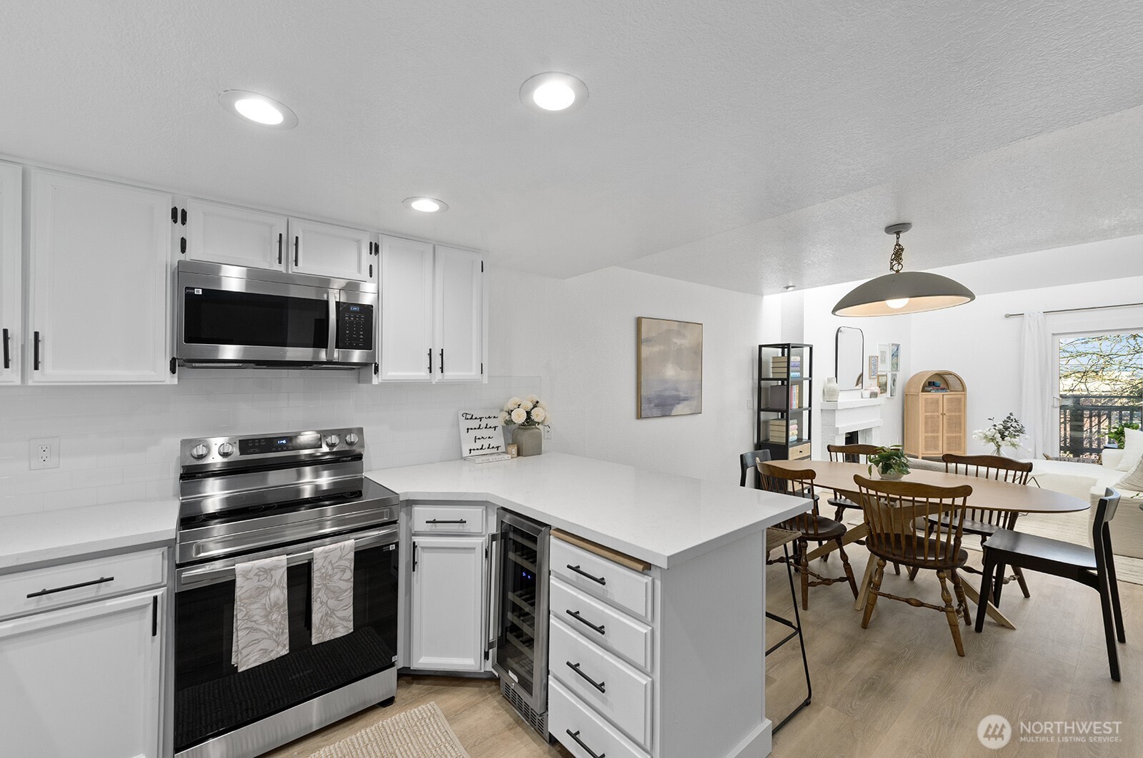 12303 SE 60th Street #3A, Bellevue, WA 98006-3987