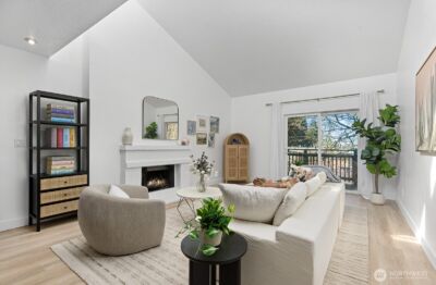 12303 SE 60th Street #3A, Bellevue, WA 98006-3987