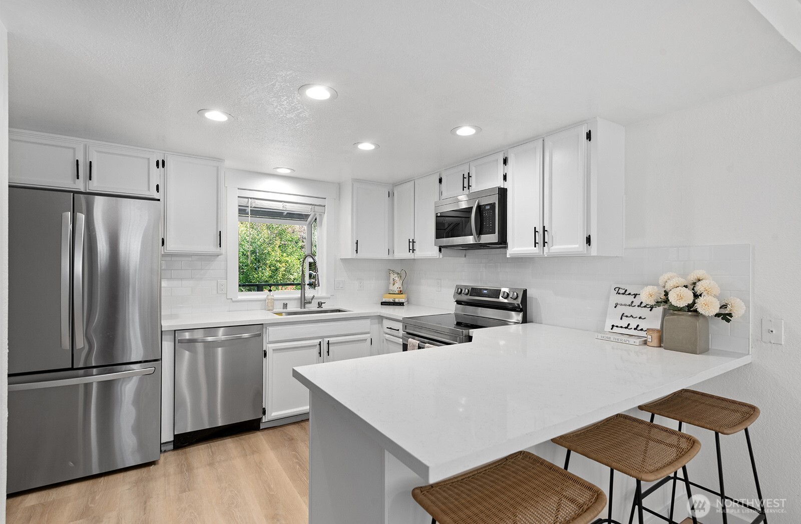 12303 SE 60th Street #3A, Bellevue, WA 98006-3987