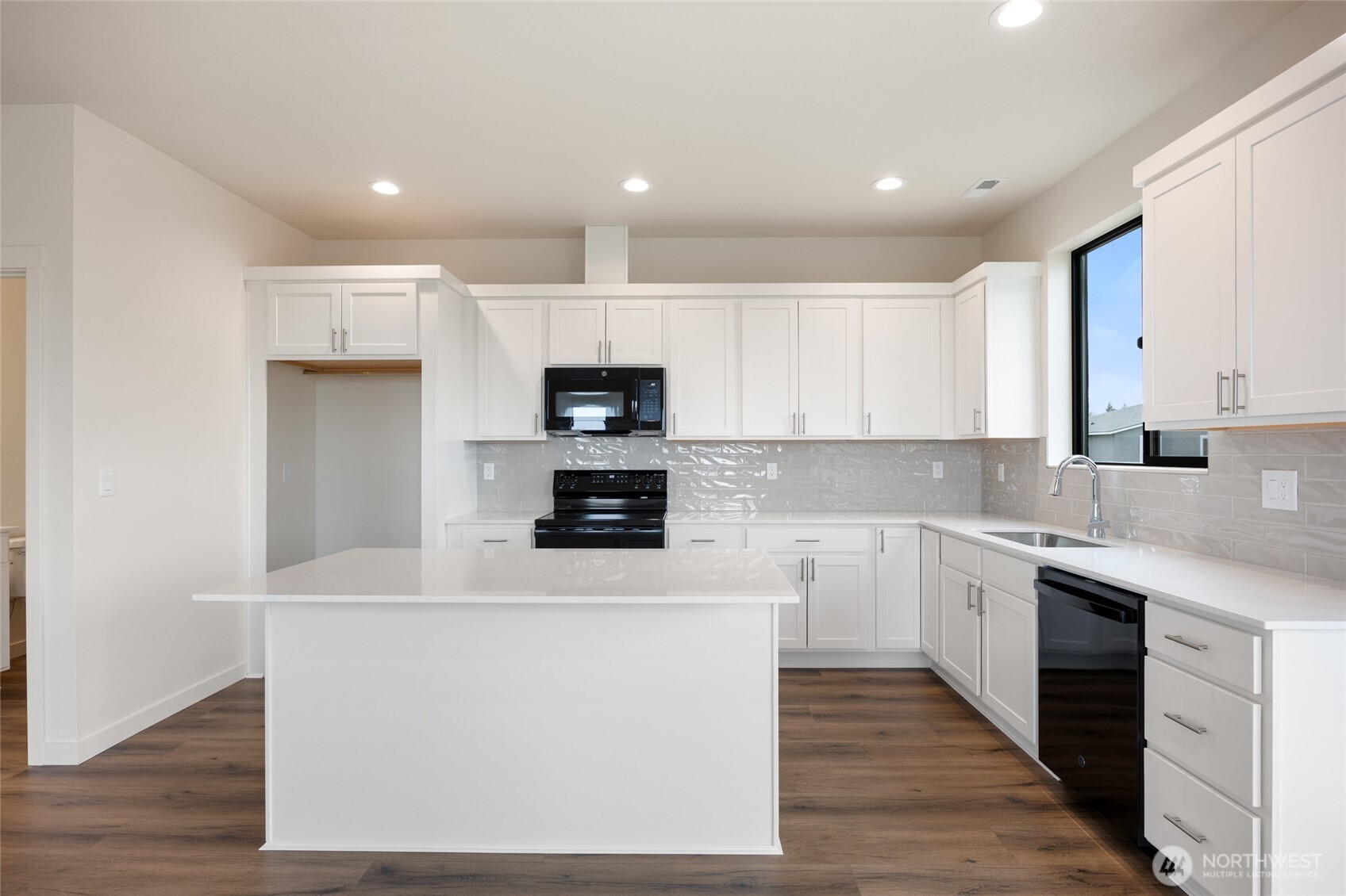 601 Dorsing Street #C19, Moses Lake, WA 98837