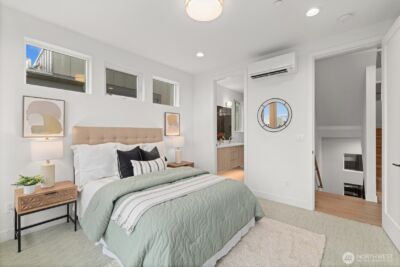 2011 Dexter Avenue N #A, Seattle, WA 98109 - Photo 11